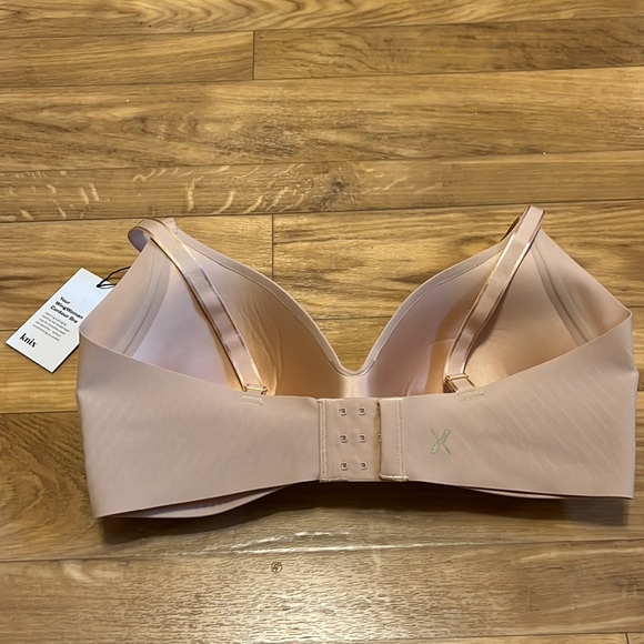 Knix WingWoman Bra - Picture 2 of 5